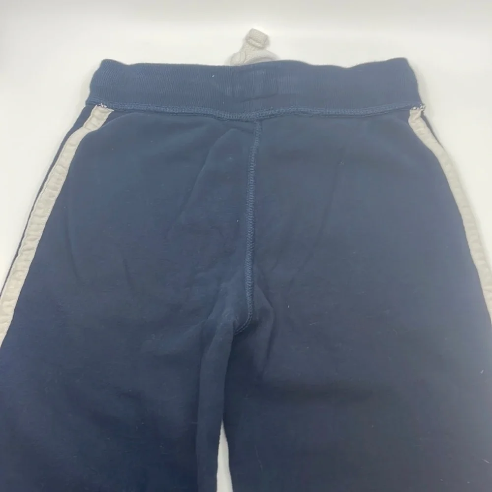 NWOT CHIlDRENS PLACE Boys Sweatpants - size 7/8 blue with white strip